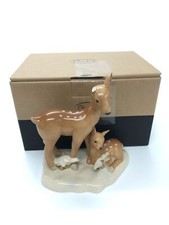 Goebel Figur Rehe im Schnee Dekofigur Weihnachten Steingut 14 cm -defekt