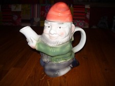 Figurenkanne*Zwerg mit grüner