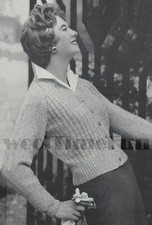 Strickmuster Damen 50er Jahre klassische Strickjacke mit V-Ausschnitt