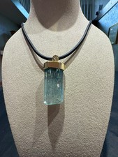 Aquamarine pendant 14 carat