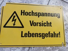 Schild Hochspannung Vorsicht