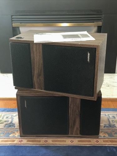 Bose 301 bookshelf speakers - 301,