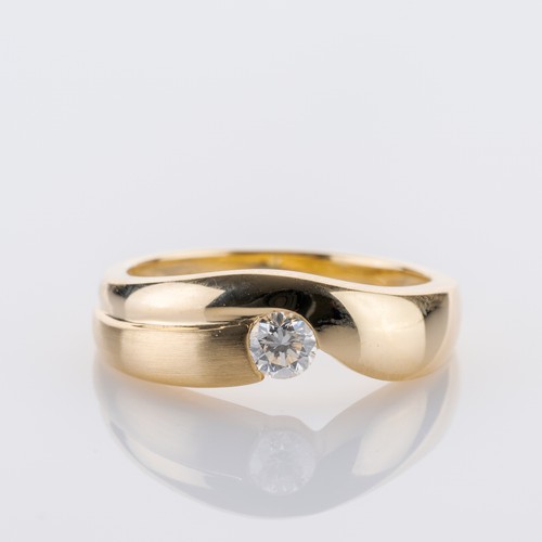Ring aus 585 gelbgold mit - aus,