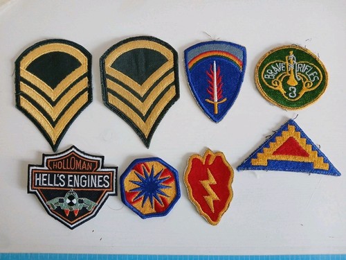 Army patches - 8,