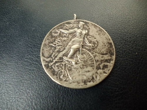 Medaille hochrad mit - medaille,