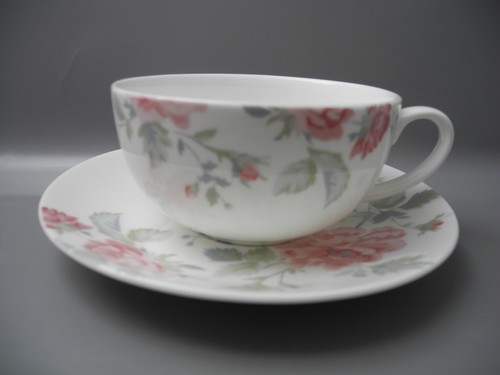 Laura ashley große - laura,