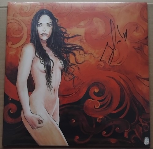 Elodie red light - 'red, light'