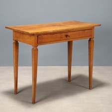 Antiker Schreibtisch