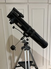 Omegon N 114/900 EQ Newton