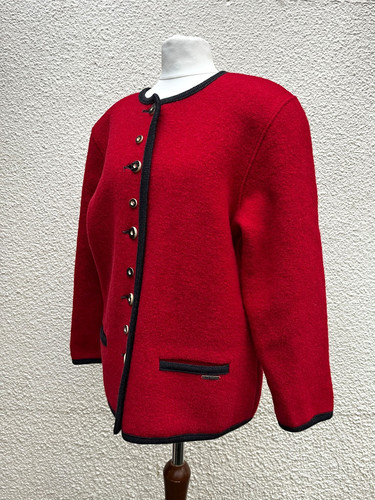 Vintage rote traditionelle