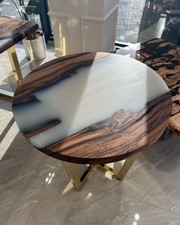 Weiße Epoxidharz Tischplatte