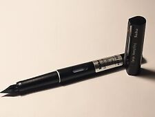 Geha Shadow 709 M Füller in schwarz ,Makel:Feder ist getrübt/ mit Namensaufdruck