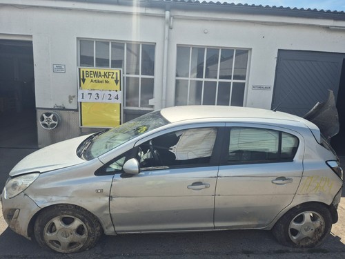 Schlachtfest opel corsa 2 - schlachtfest,