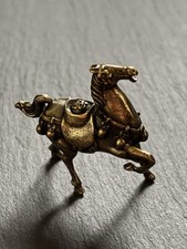 Verziertes Pferd aus Messing |