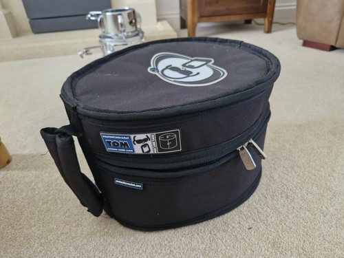 Protection racket 6 - racket, x