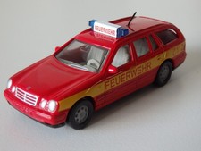 Siku 1364 Mercedes E 290 T