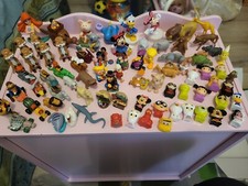 Konvolut aus Ü-Eiernfiguren/Tiere und anderen Spielfiguren, siehe Bilder