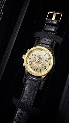 Nixon ltd ozzy - nixon, osbourne