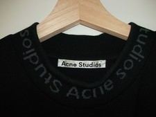 Schwarzes T-Shirt von ACNE