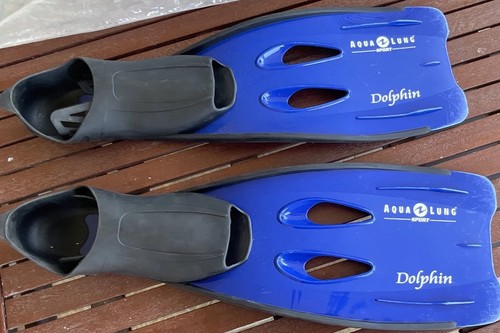 Aqua lung sport - aqua, dolphin