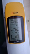 Garmin eTrex H GPS Gerät - Geocaching, Ideal für Einsteiger, Einfache Bedienung