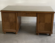 Antiker Schreibtisch mit  sehr schönen Türen - Jugendstil - mit Auflage aus Glas