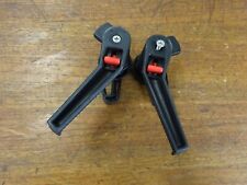 Lewmar Griffset links + rechts für Luke / gebraucht / Boot (0233/B)