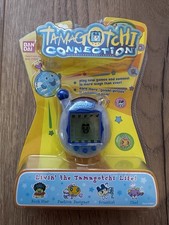 Tamagotchi Connection V4 - Translucent White - Bandai - *Rare*