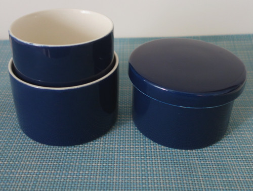 Zuckerdose mit marmelade - zuckerdose,