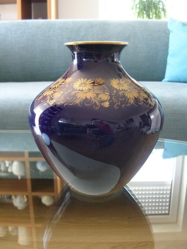 Hutschenreuther vase - hutschenreuther,