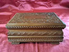 Alte Holztruhe Holzkiste