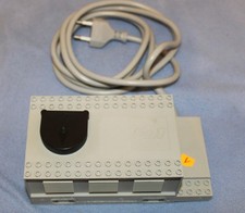 Lego - Eisenbahn - 12 V - TRAFO  - 7864  - Bühler  - hellgrau  (1)