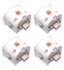 original Nintendo Wii Motion Plus Adapter für Wii Remote in Weiß oder Hülle.