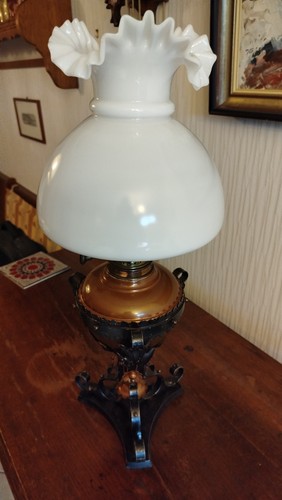 Alte petroleum tischlampe mit - petroleum-tischlampe,