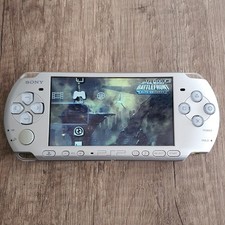 PSP - Playstation Portable ►3004 Slim & Lite Mystic Silver Handheld-Spielkonsole