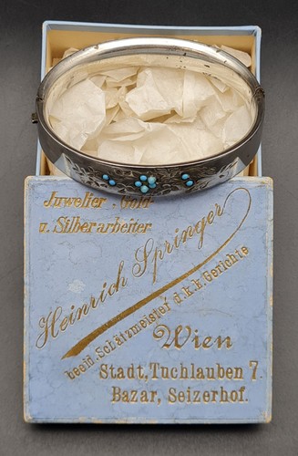 Charmanter antiker wiener - charmanter,