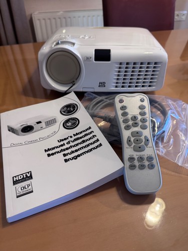 Beamer optoma 70 - beamer, hd