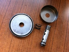 Oil filter cover cover of oil