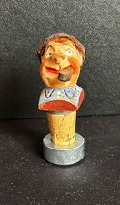 Zierkorken aus Holz mit Ausgießer