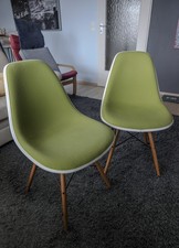 Vitra Eames Side Chair DSW mit