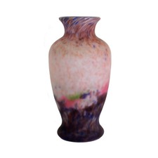 Vase mit mehrfarbigen