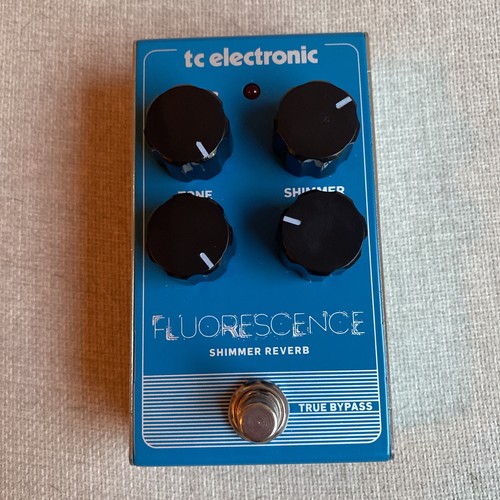 Electronic fluorescence - tc,