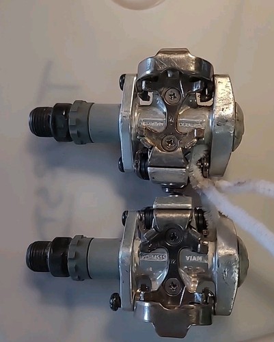 Shimano clipless 515 pedals - shimano,