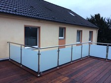 Edelstahl Balkongeländer mit 8,38mm VSG-Glas Geländer Terrasse Treppe