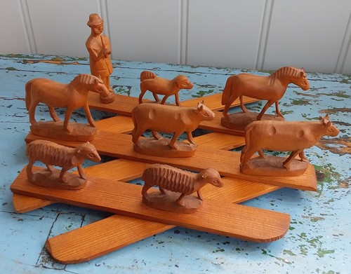 Vintage geschnitzte volkskunst - vintage,