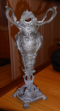 Vase  - Zinkguss- Historismus