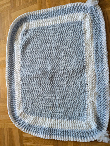 Babydecke gestreift