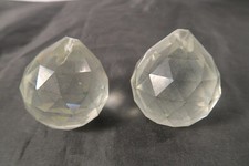 2 große geschliffene böhmische Glasanhänger Gewichte GG24 African Trade glass