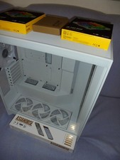 NZXT H7 Flow RGB Mid-Tower-Gehäuse, Weiß