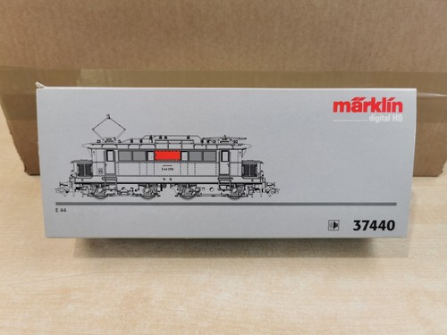 Märklin 37440 lok e - br, 44